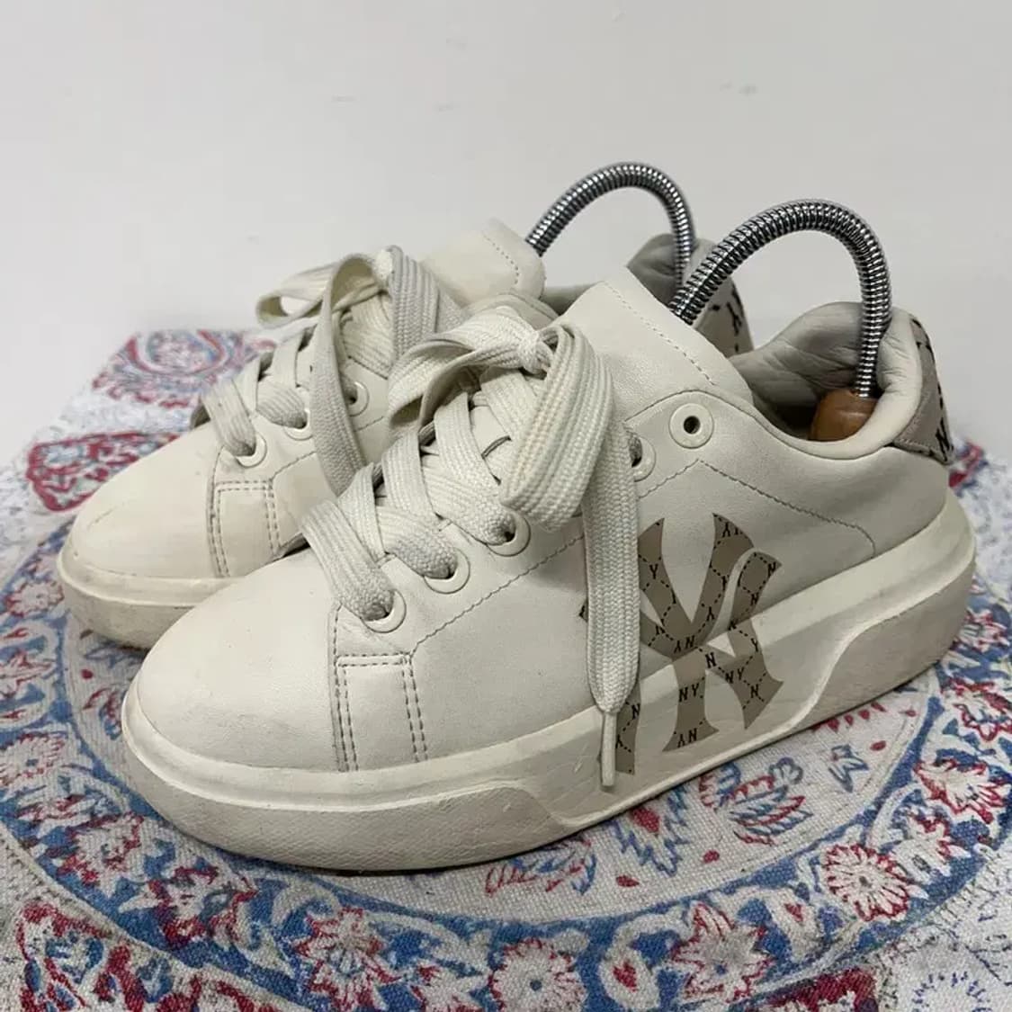 MLB 청키클래식 뉴욕양키스 스니커즈 신발 230 E00842 상품이미지1