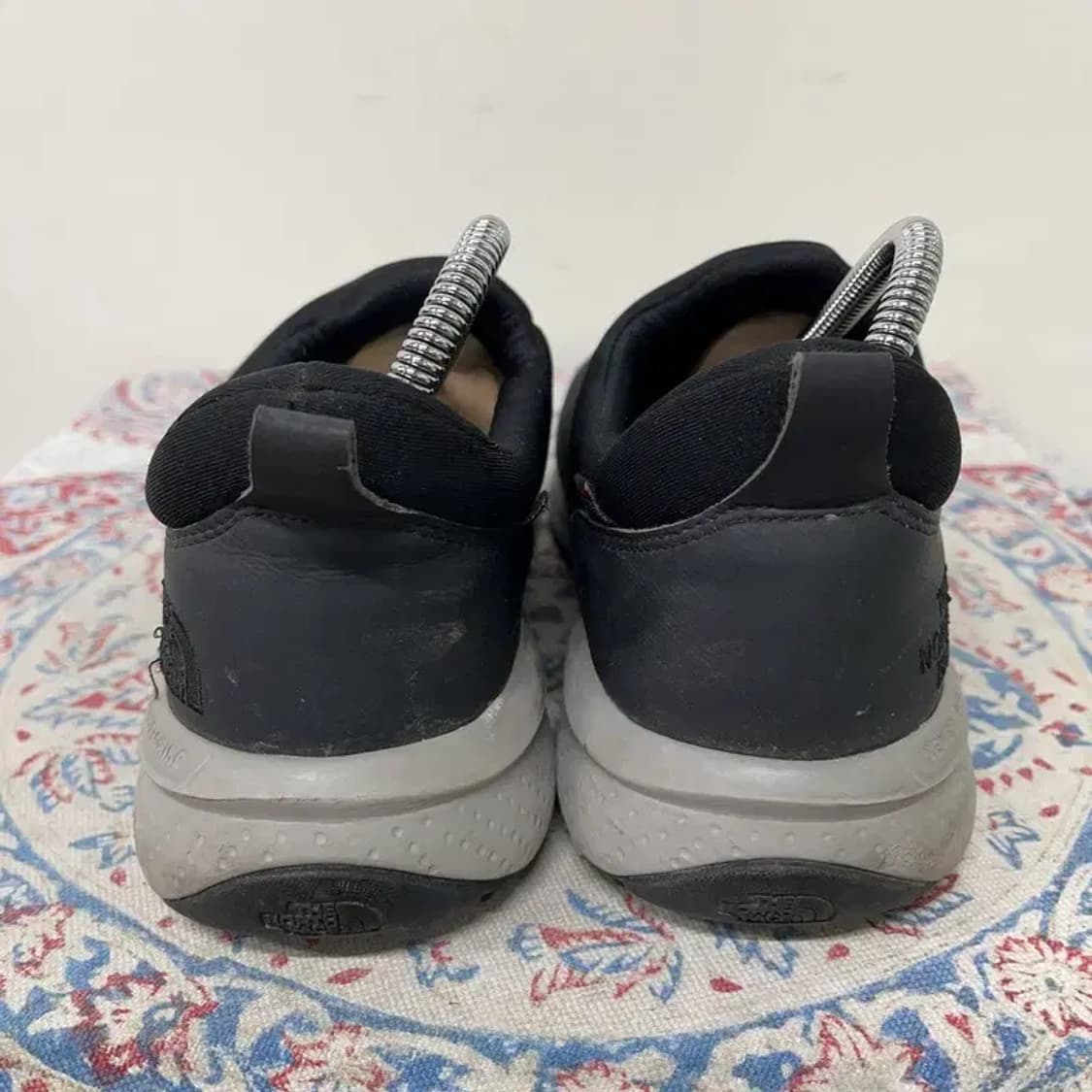 노스페이스 패딩 방한화 슬립온 240 E00865 상품이미지2