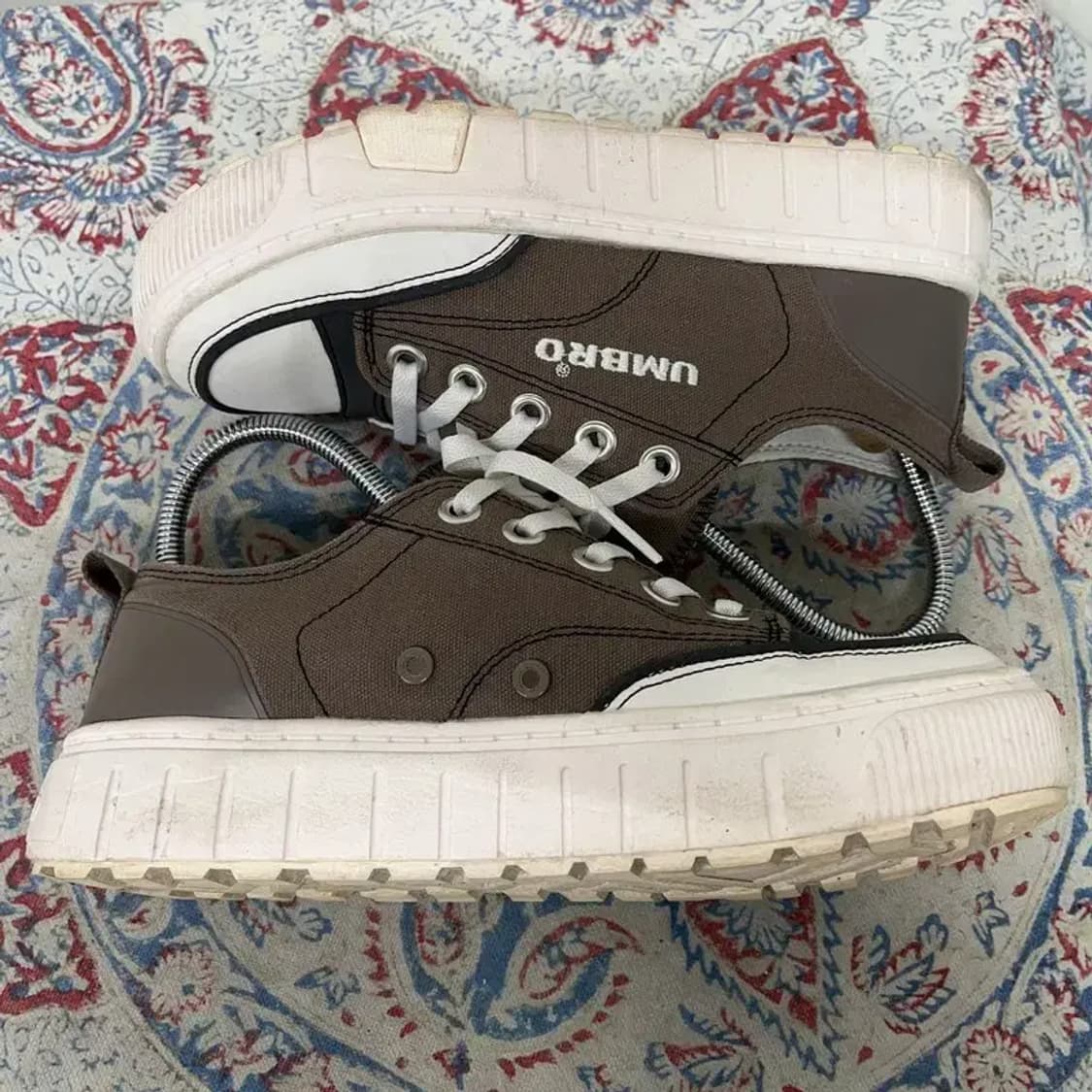 엄브로 토비 플라이트 스니커즈 230 E00868 상품이미지3