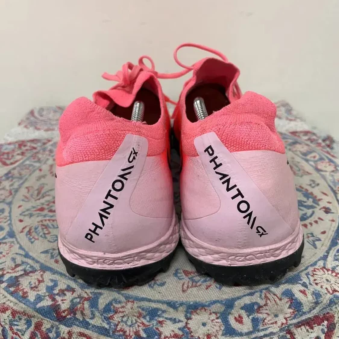 나이키 팬텀 GX 2 프로 TF 풋살화 295 E00879 상품이미지2