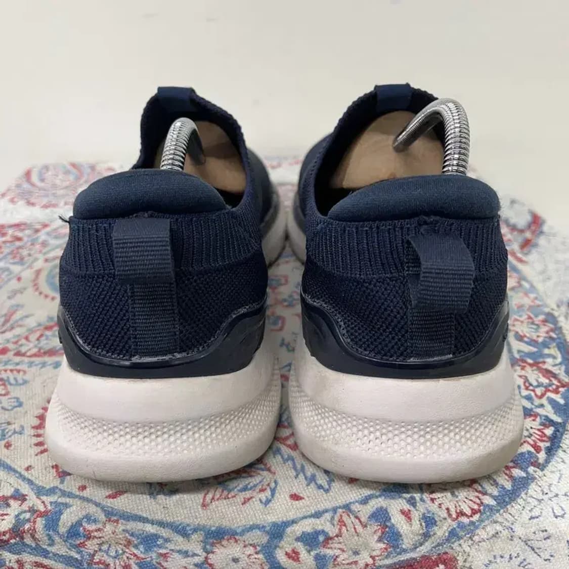 스케쳐스 고워크6 슬립온 메모리폼 캐주얼화 270 E00917 상품이미지2