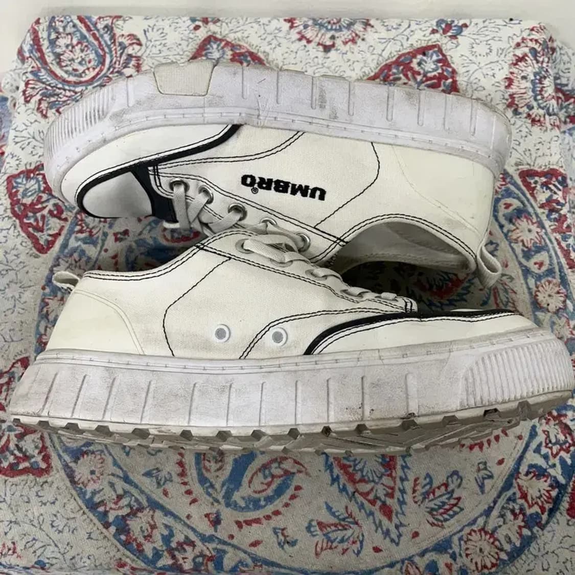 엄브로 토비 플라이트 스니커즈 260 E00945 상품이미지3