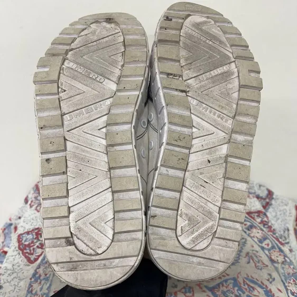 엄브로 토비 플라이트 스니커즈 260 E00945 상품이미지4