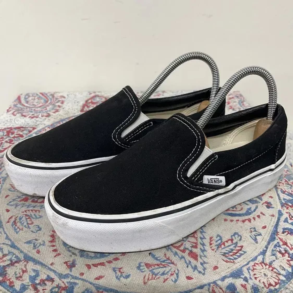 반스 클래식 슬립온 블랙 스니커즈 225 E00951 상품이미지1