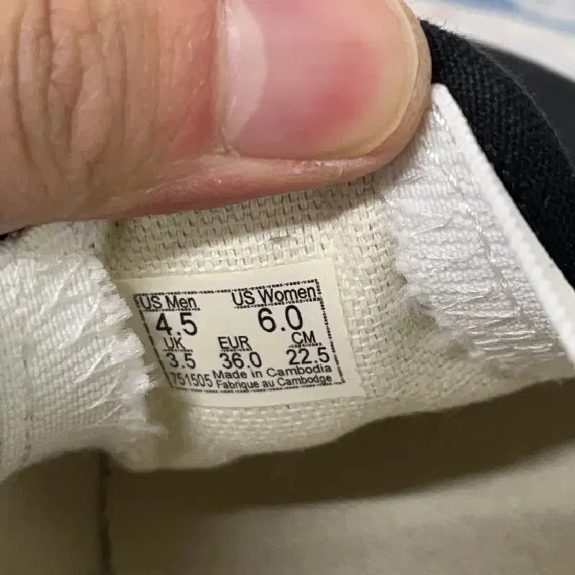 반스 클래식 슬립온 블랙 스니커즈 225 E00951 상품이미지5