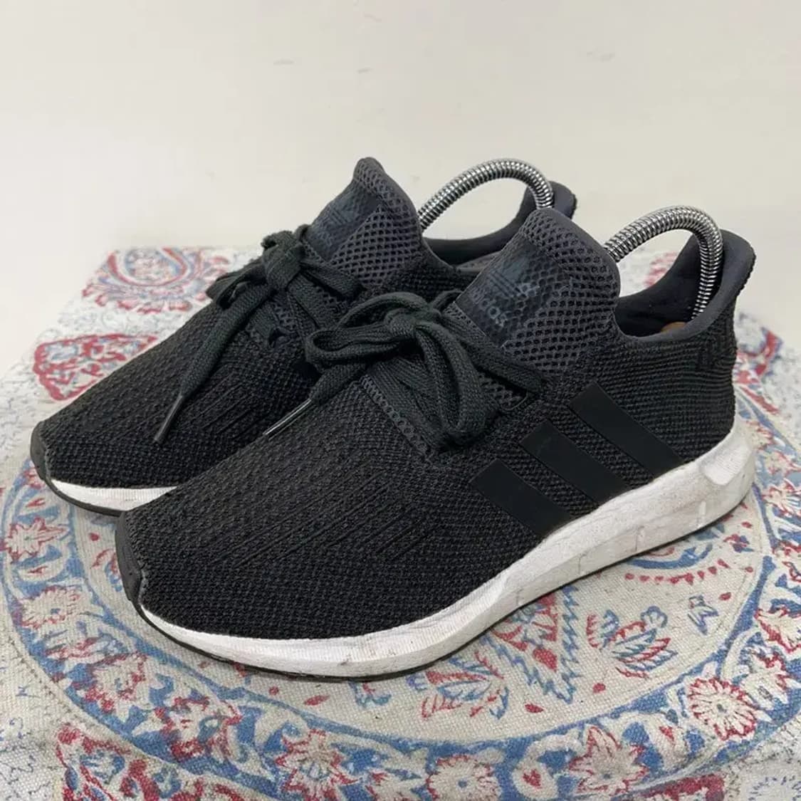 아디다스 스위프트 런 운동화 러닝화 225 E00952 상품이미지1