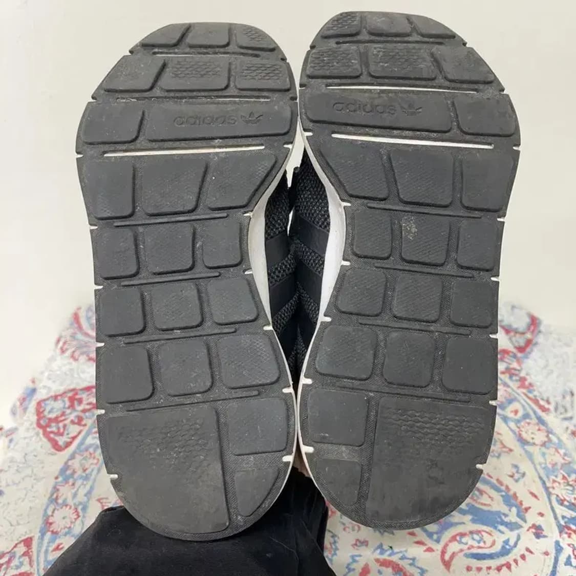 아디다스 스위프트 런 운동화 러닝화 225 E00952 상품이미지4