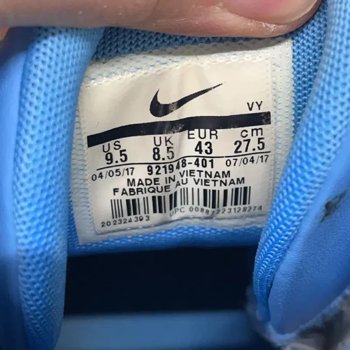 나이키 업템포 유니버시티 블루 스니커즈 275 E00971 상품이미지5