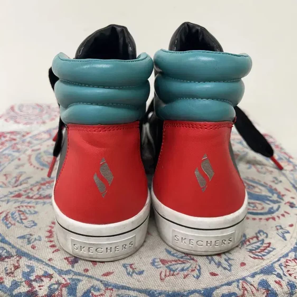 스케쳐스 하이라이츠 하이탑 스니커즈 240 E00975 상품이미지2