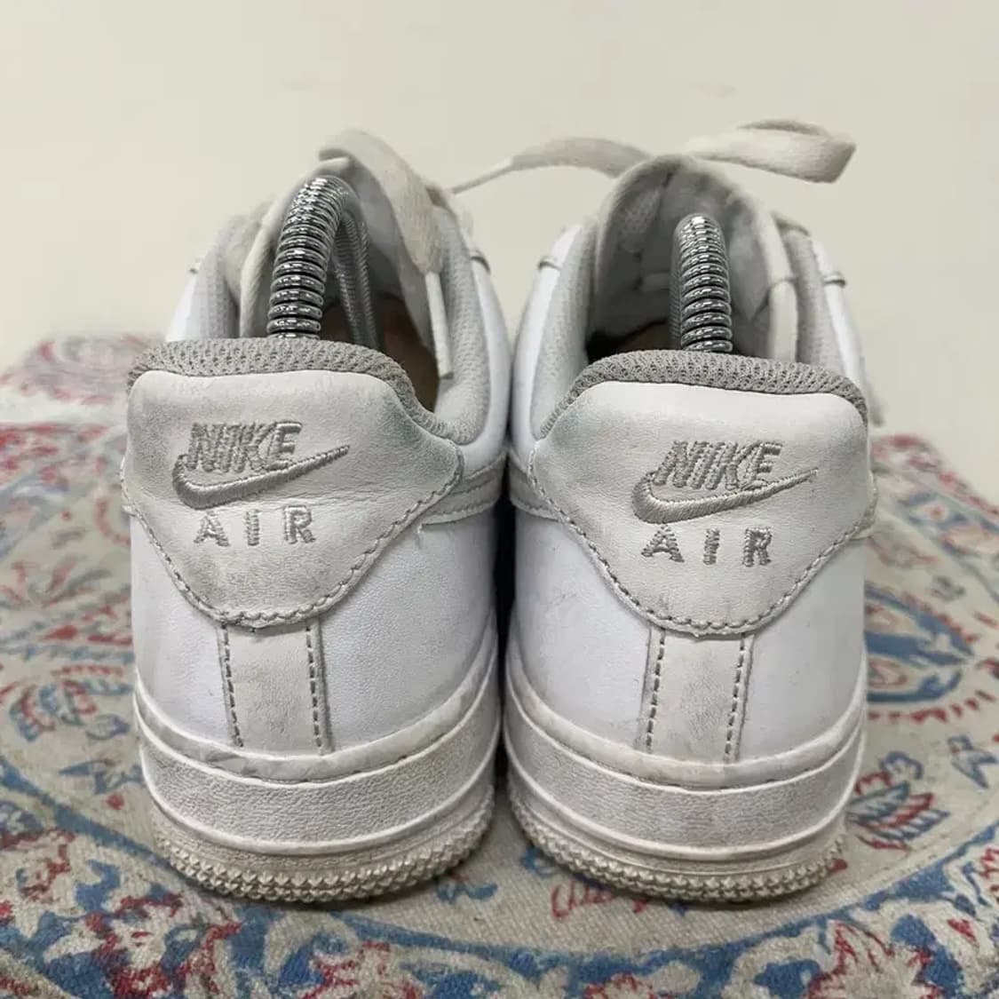 나이키 에어포스1 07 올백 스니커즈 230 E00978 상품이미지2