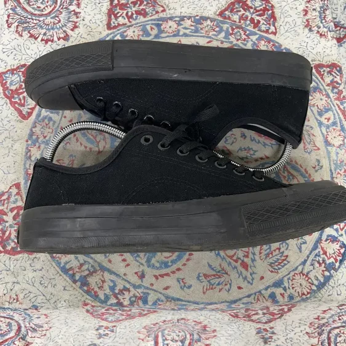 슈펜 블랙 캔버스 스니커즈 260 E00979 상품이미지3