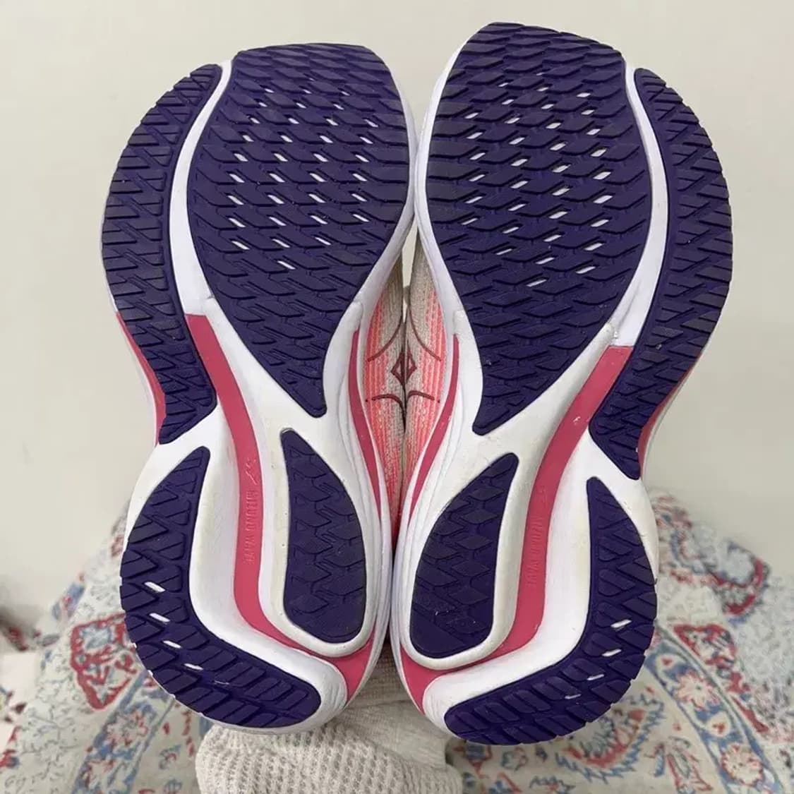 미즈노 웨이브 라이더 28 러닝화 운동화 230 E00981 상품이미지4