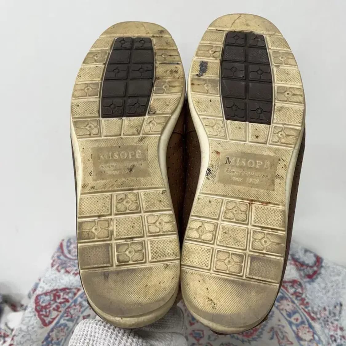 미소페 펀칭 가죽 슬립온 남자 단화 255 E00993 상품이미지4