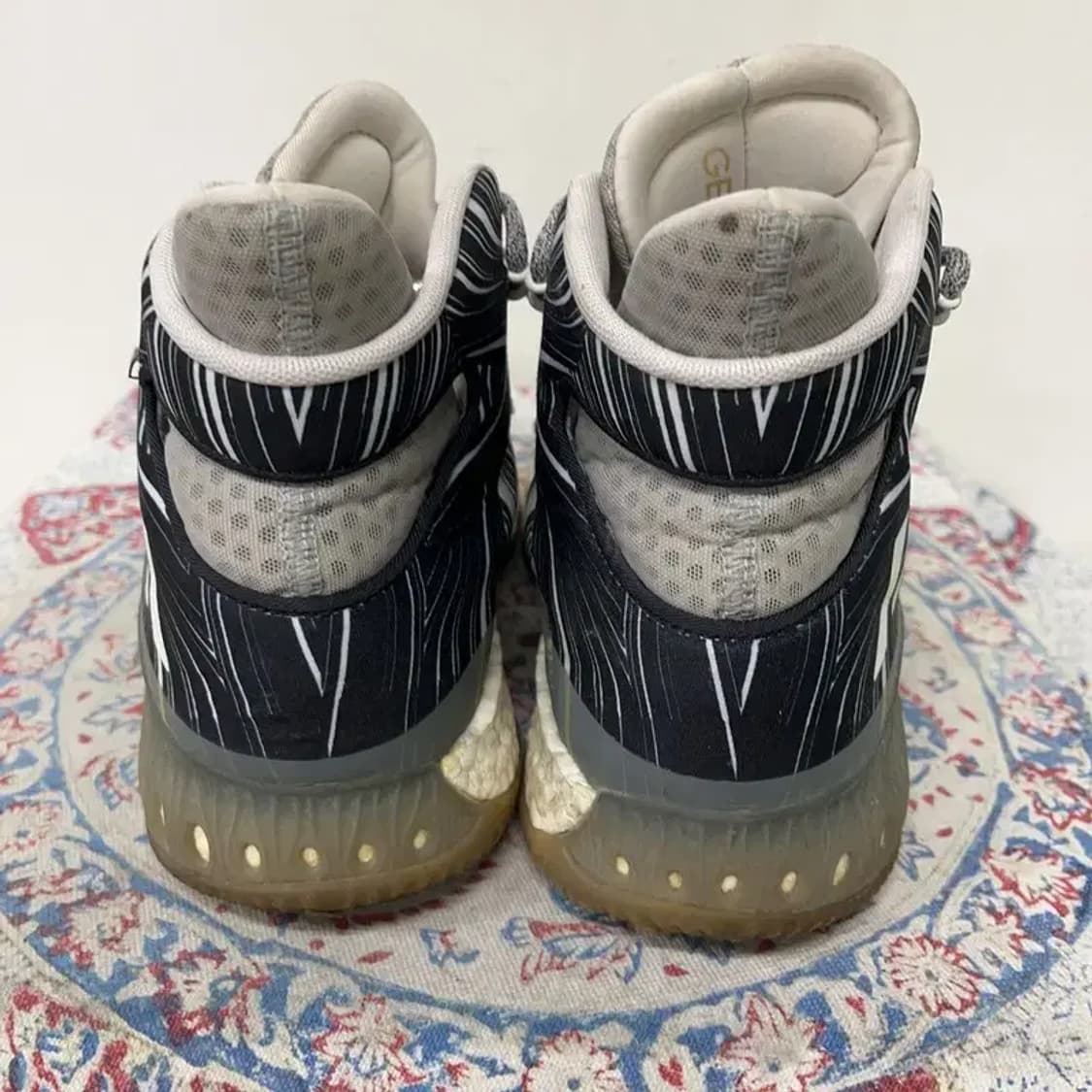 아디다스 크레이지 익스플로시브 농구화 운동화 280 E01000 상품이미지2