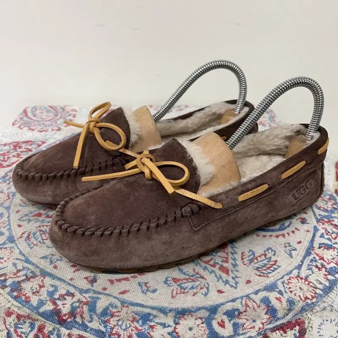 UGG 다코타 모카신 털신발 방한화 230 E01007 상품이미지1