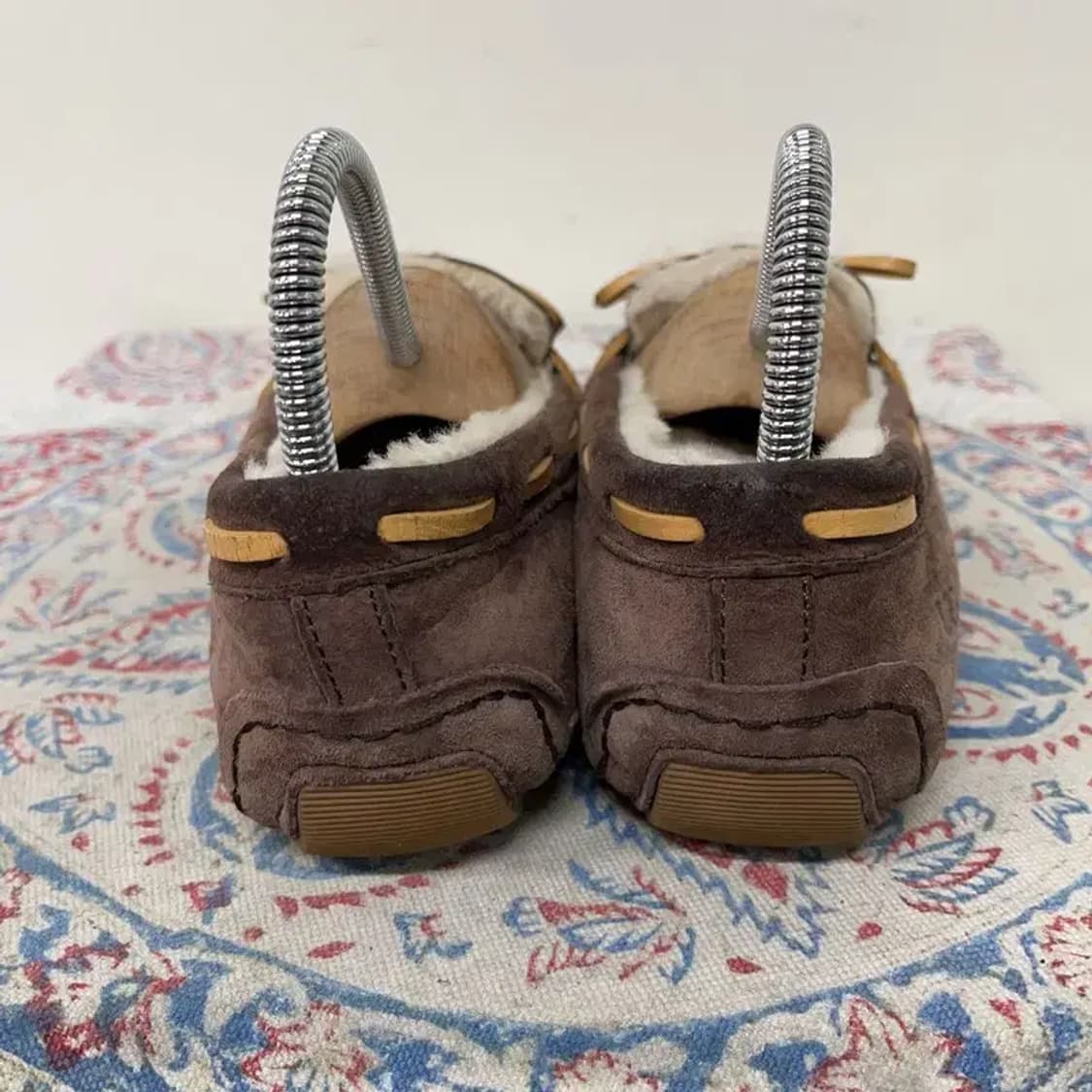 UGG 다코타 모카신 털신발 방한화 230 E01007 상품이미지2