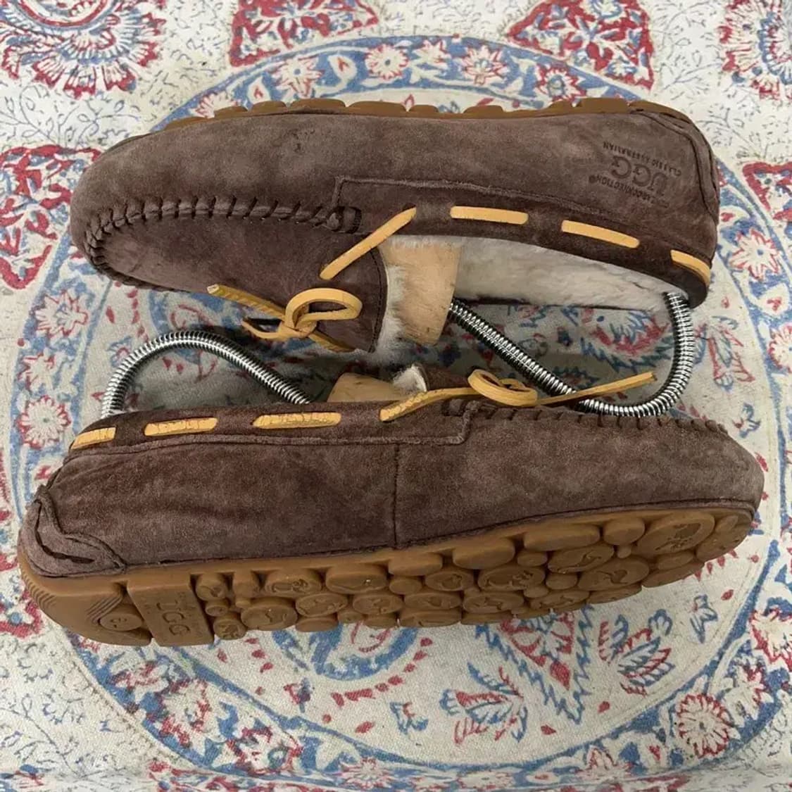 UGG 다코타 모카신 털신발 방한화 230 E01007 상품이미지3