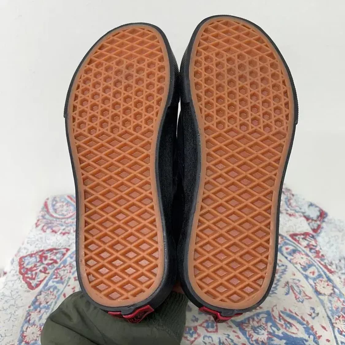 반스 클래식 슬립온 블랙 스니커즈 230 E01020 상품이미지4