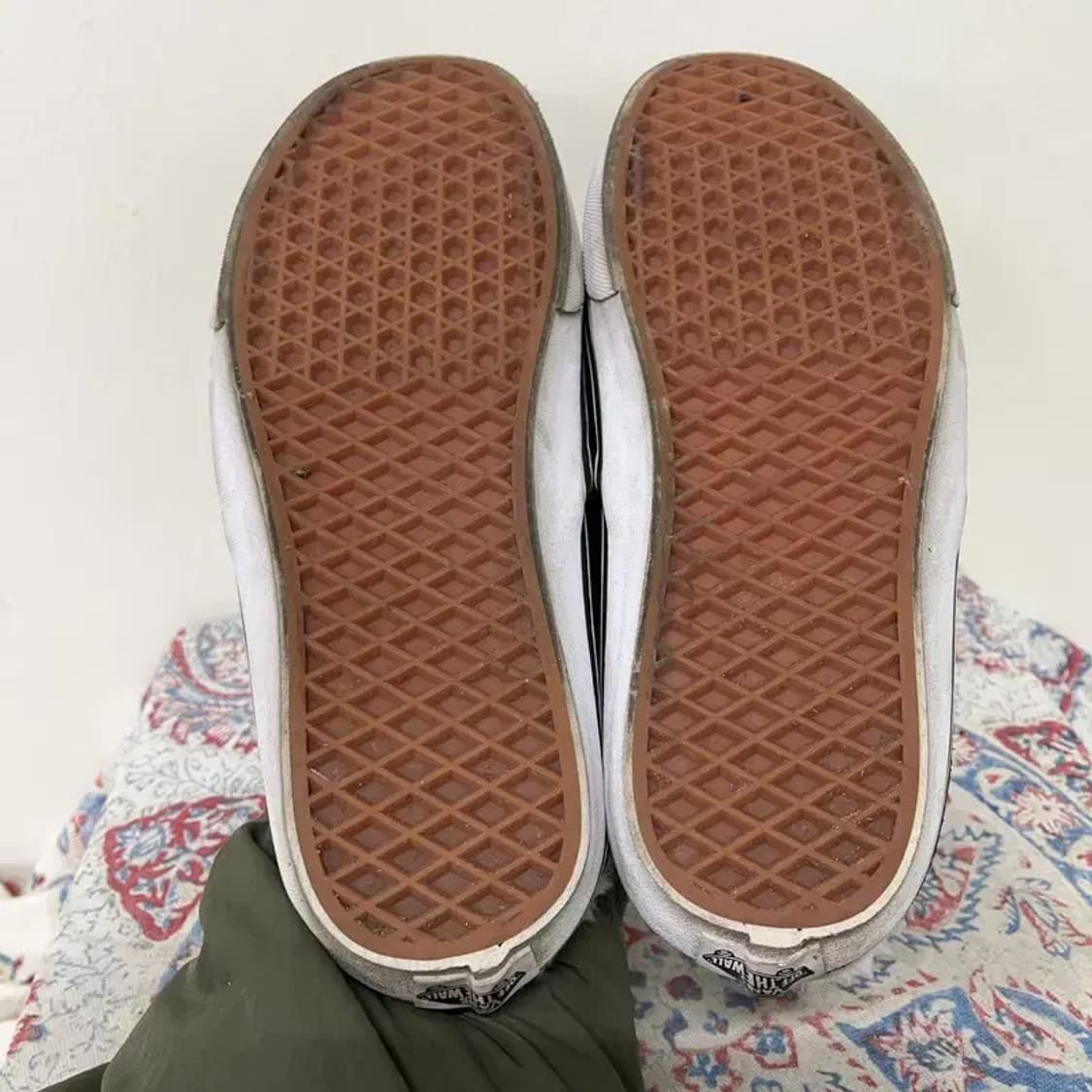 반스 클래식 슬립온 뮬 스웨이드 털슬리퍼 280 E01022 상품이미지3