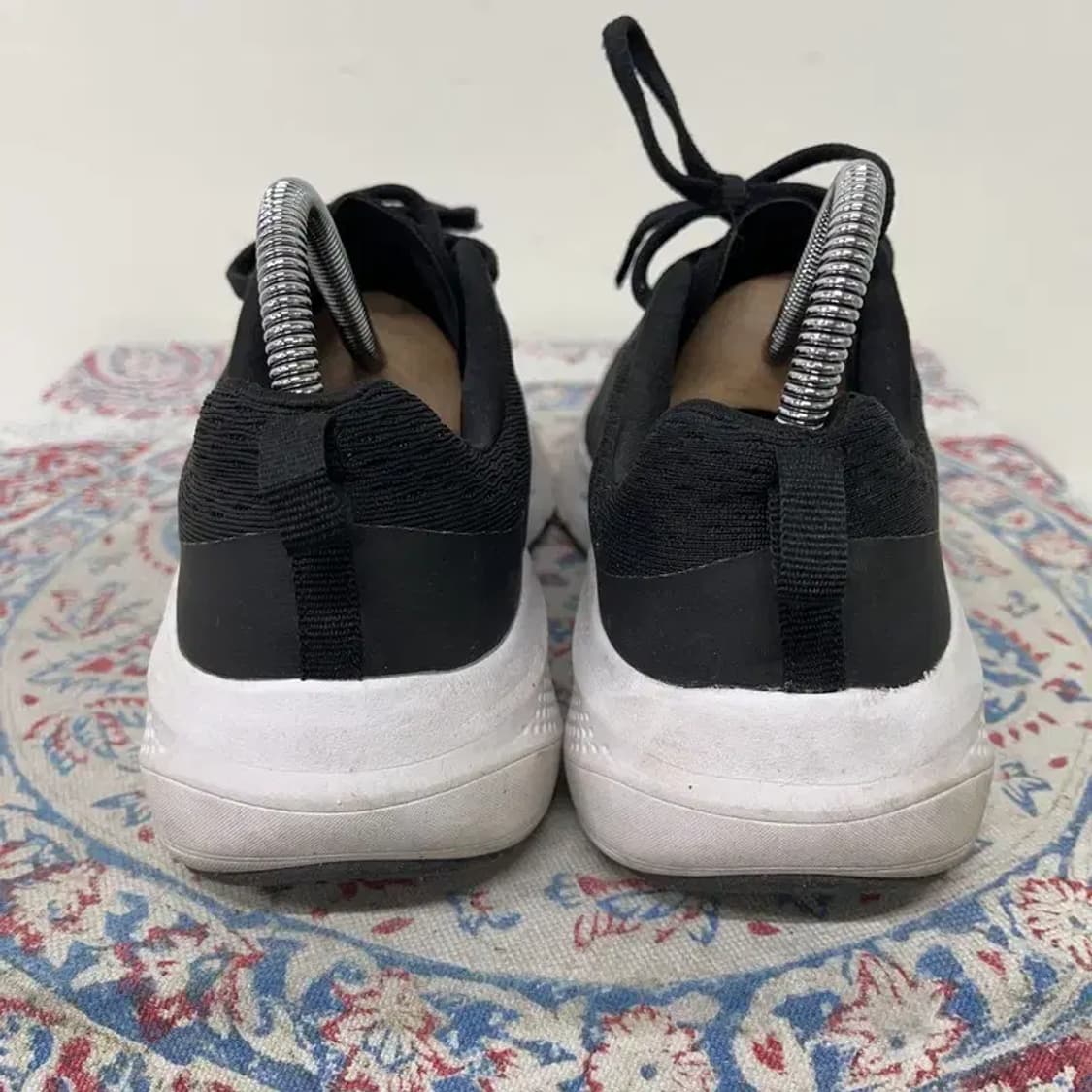 스케쳐스 고 런 엘리베이트 메모리폼 운동화 캐주얼화 235 E01023 상품이미지2