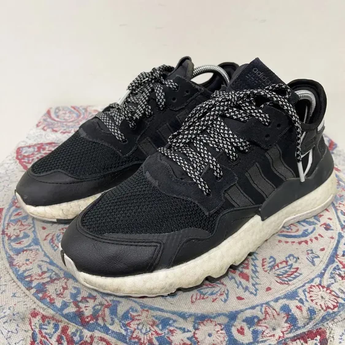 아디다스 나이트 조거 블랙 운동화 245 E01024 상품이미지1