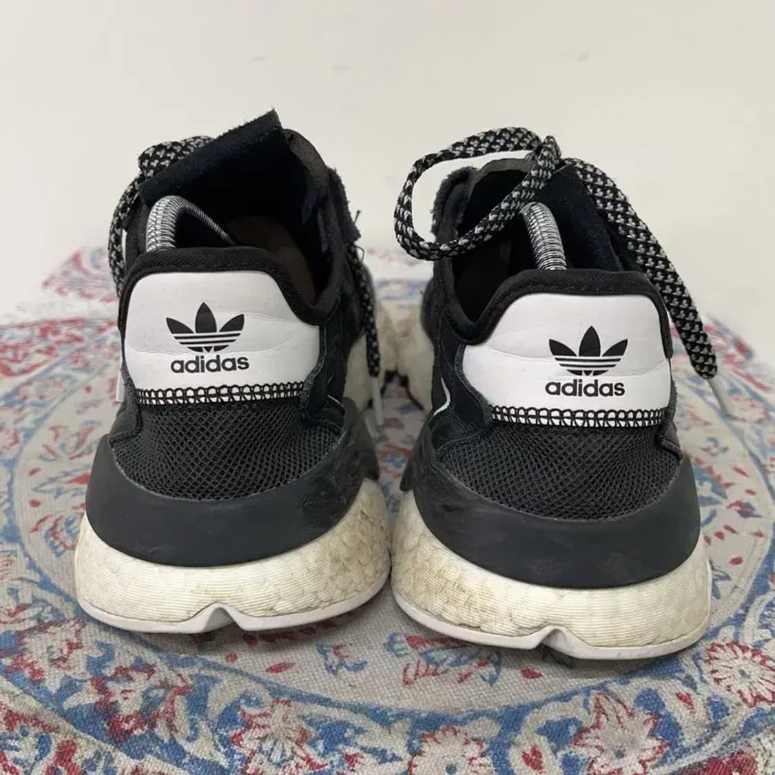 아디다스 나이트 조거 블랙 운동화 245 E01024 상품이미지2