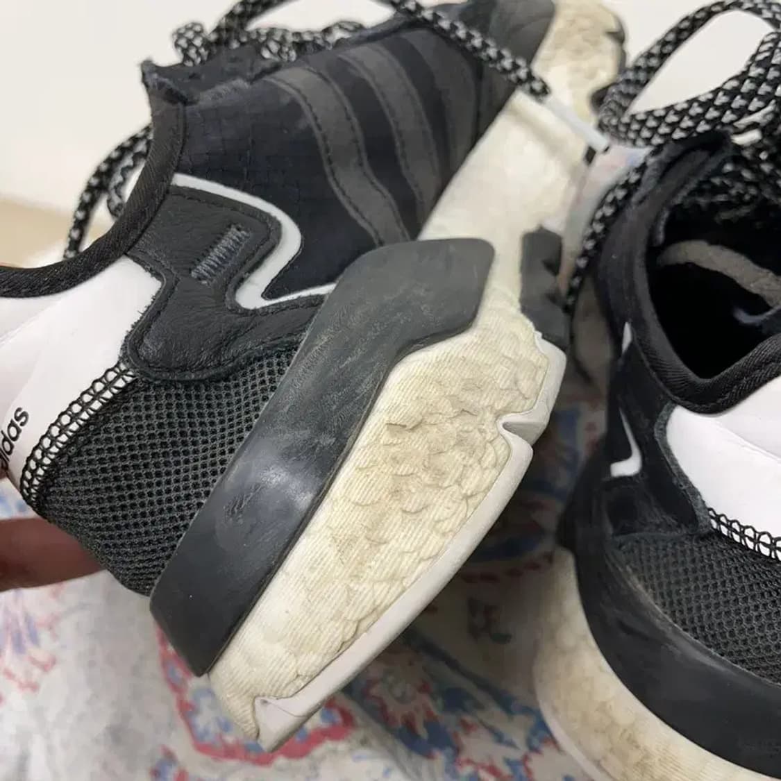 아디다스 나이트 조거 블랙 운동화 245 E01024 상품이미지6