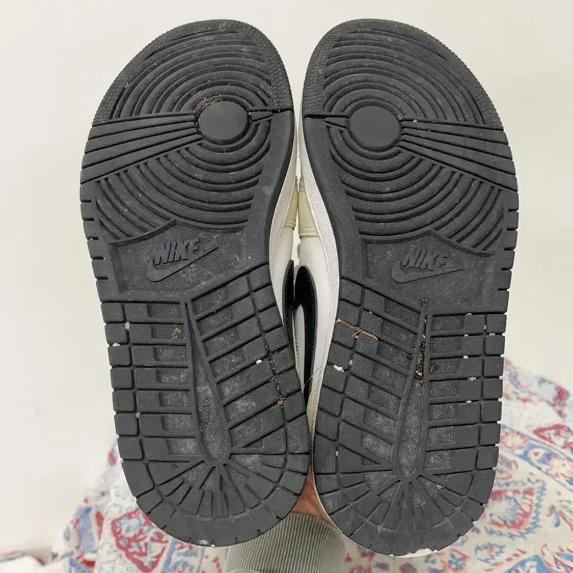 나이키 조던 1 미드 코코넛밀크 250 E01028 상품이미지4