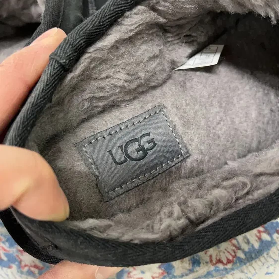 어그 UGG 클래식 슬리퍼 블랙 어그부츠 250 E01055 상품이미지5