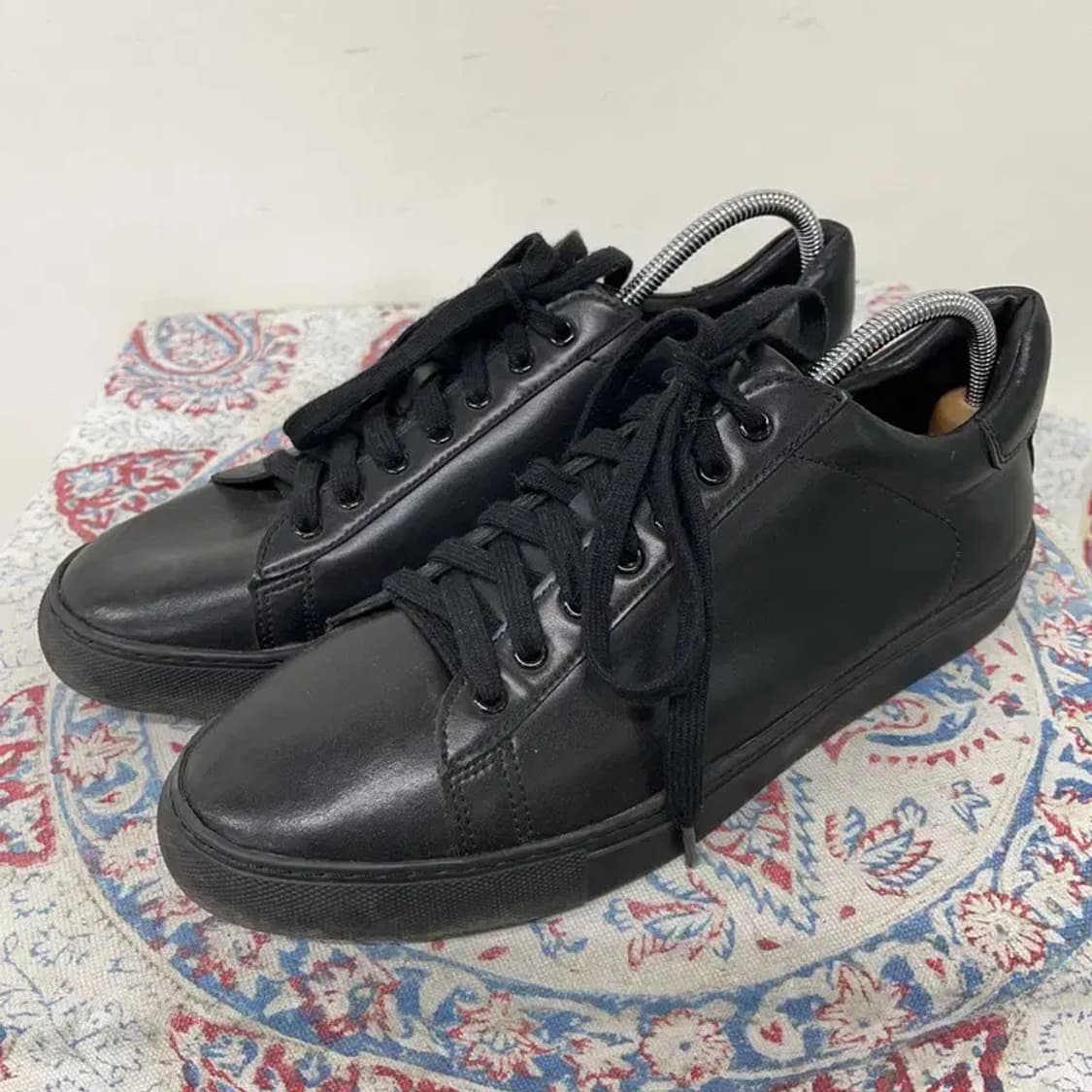 피에르가르뎅 올블랙 스니커즈 41 E01035 상품이미지1