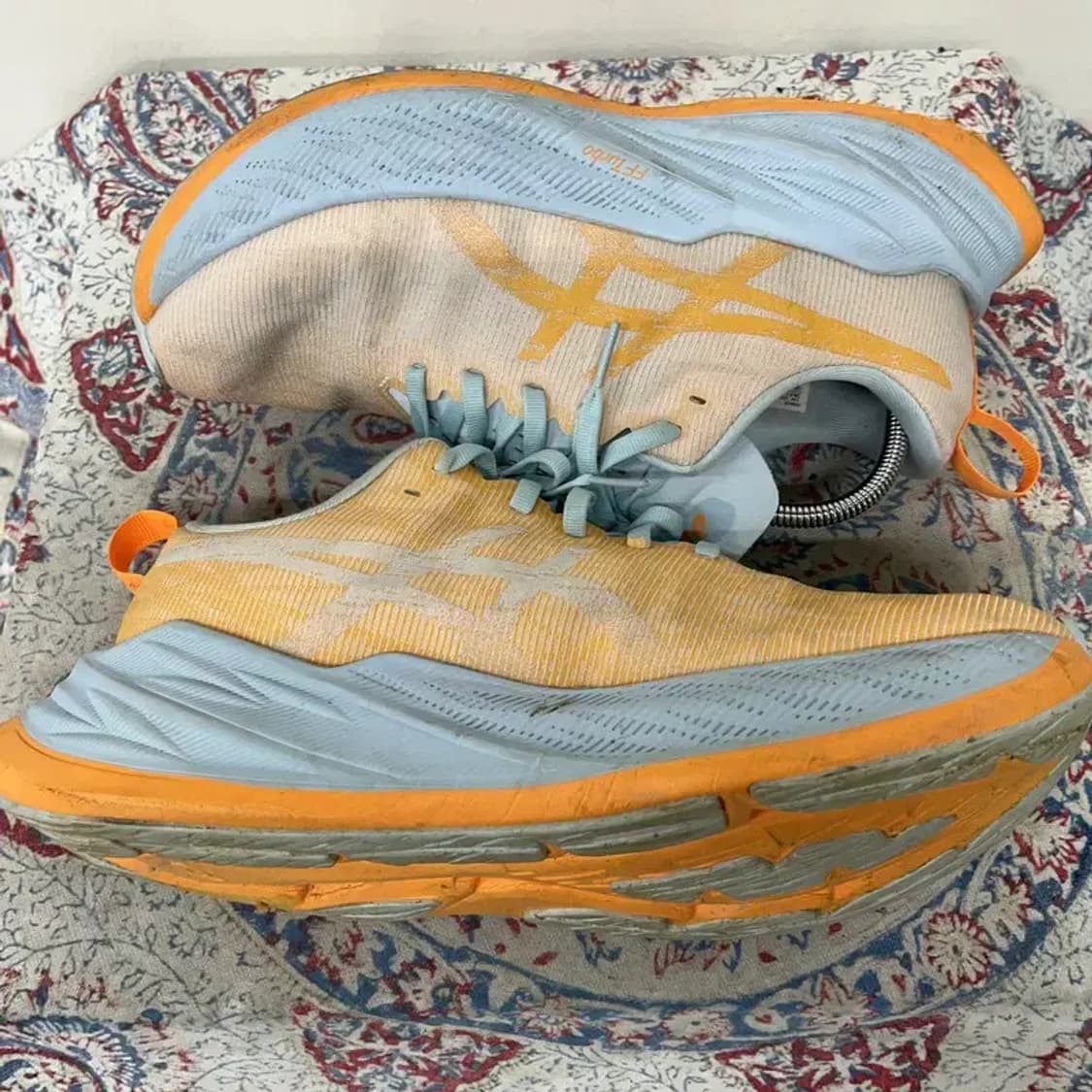 아식스 슈퍼블라스트 러닝화 운동화 265 E01052 상품이미지3