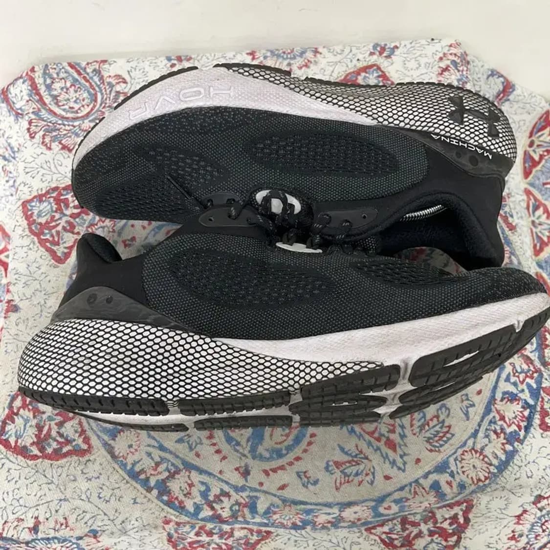 언더아머 UA 호버 마키나 3 러닝화 운동화 290 E01060 상품이미지3