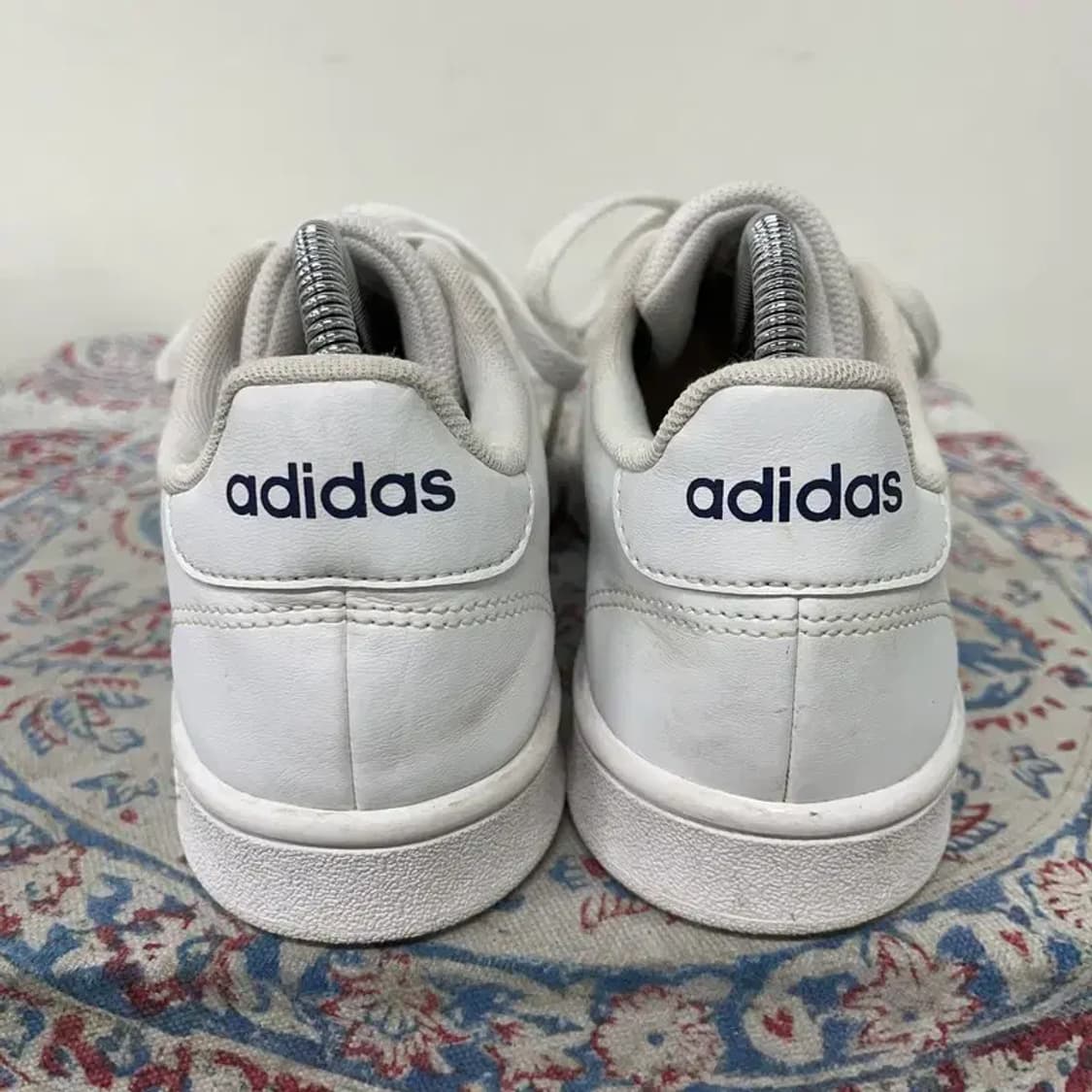 아디다스 그랜드코트 베이스 스니커즈 240 E01065 상품이미지2