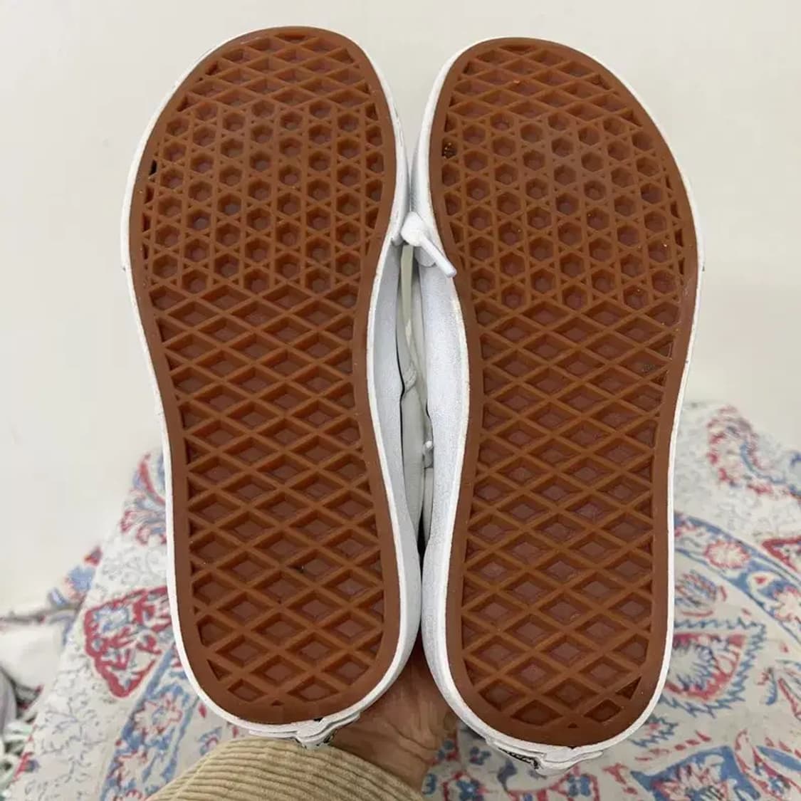 반스 에라 화이트 스니커즈 220 E01075 상품이미지4