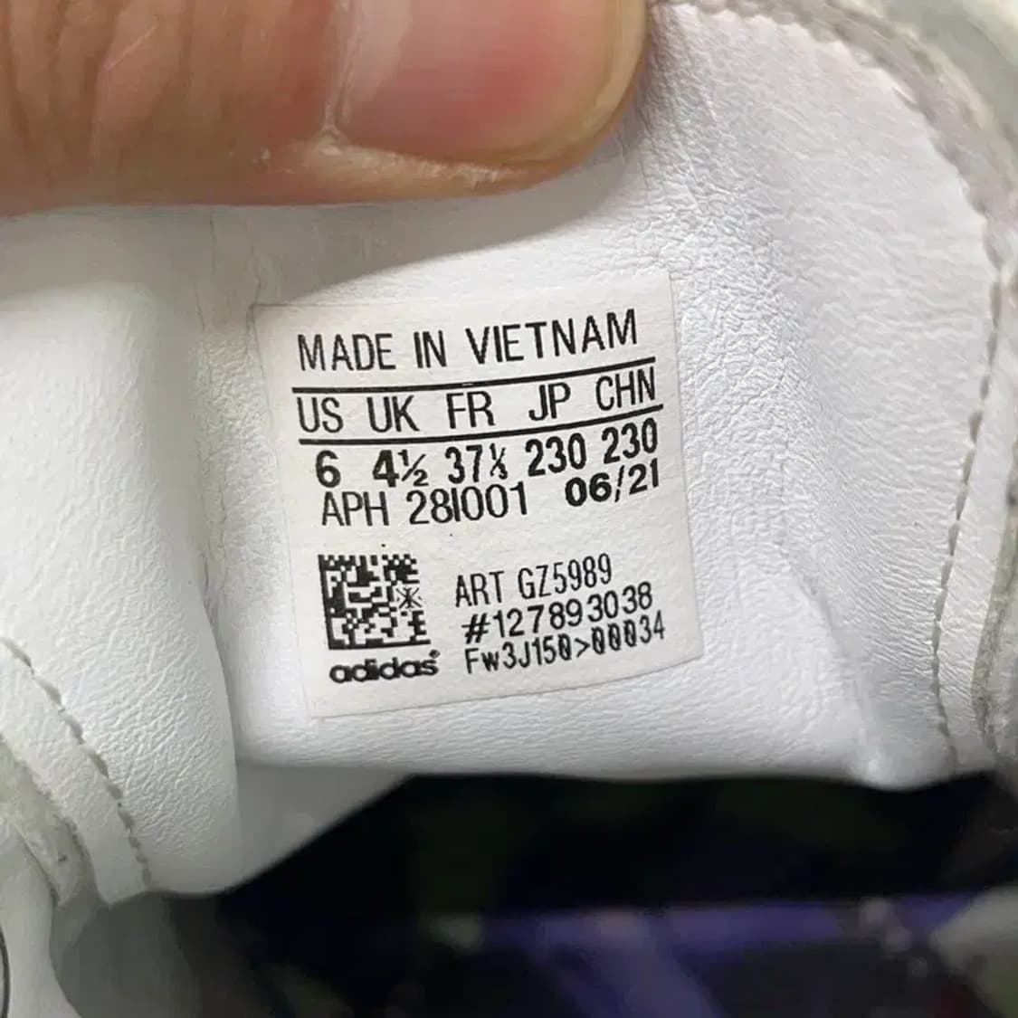 아디다스 마블 그루트 스니커즈 운동화 230 E01078 상품이미지5