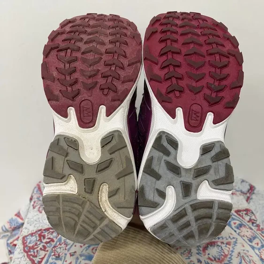 장미쉘바스키아 여성 버건디 스니커즈 운동화 240 E01083 상품이미지4