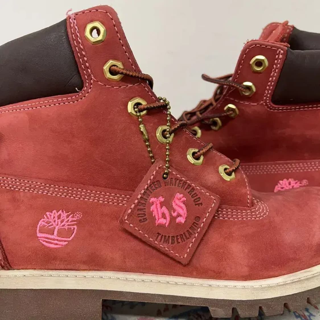 팀버랜드 6인치 누벅 레드 워터프루프 부츠 5.5M E01102 상품이미지5