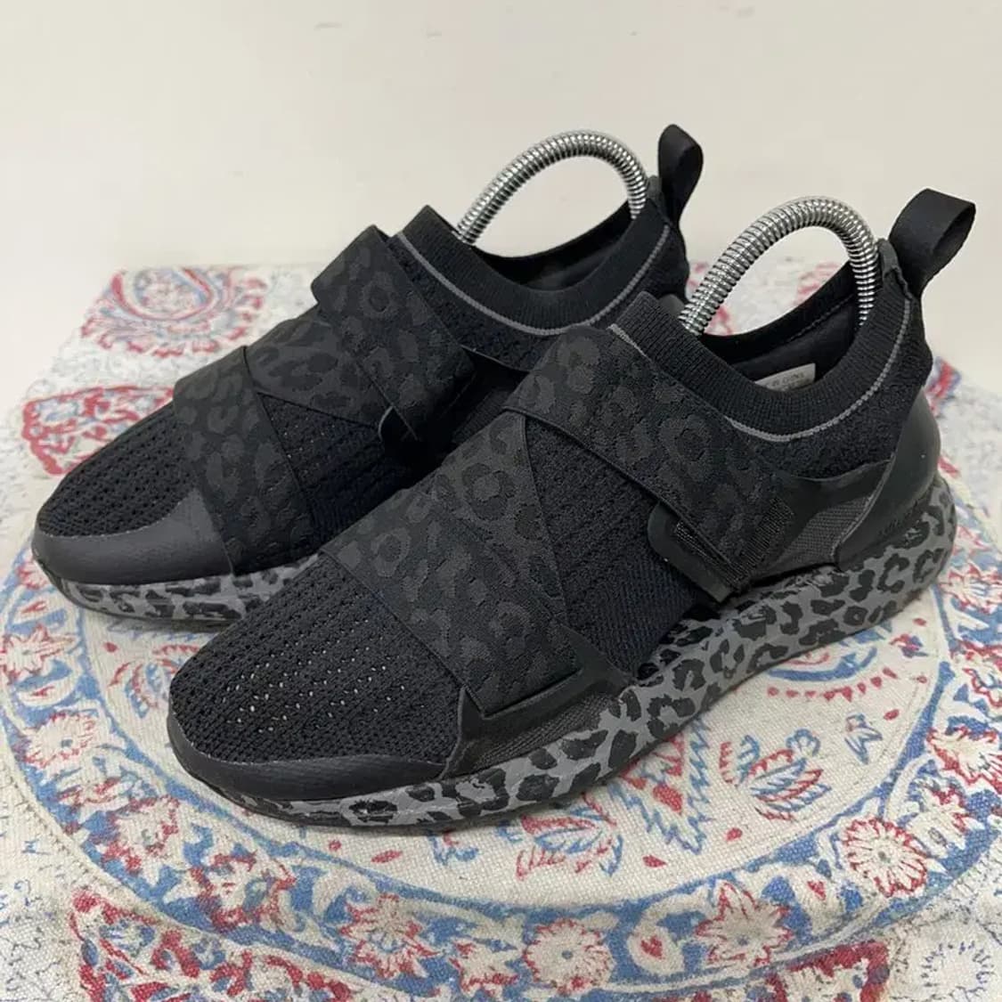 아디다스 스텔라맥카트니 울트라부스트 레오파드 운동화 220 E01100 상품이미지1