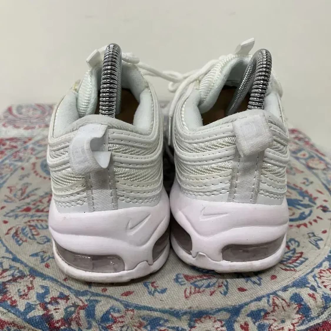 나이키 에어맥스 97 트리플 화이트 운동화 스니커즈 235 E01109 상품이미지2