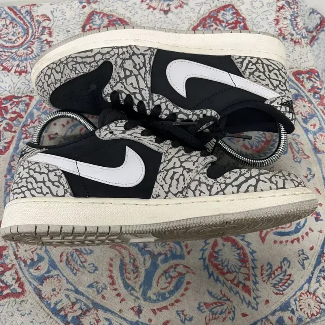 나이키 에어조던 1 레트로 로우 시멘트 스니커즈 235 E01111 상품이미지3