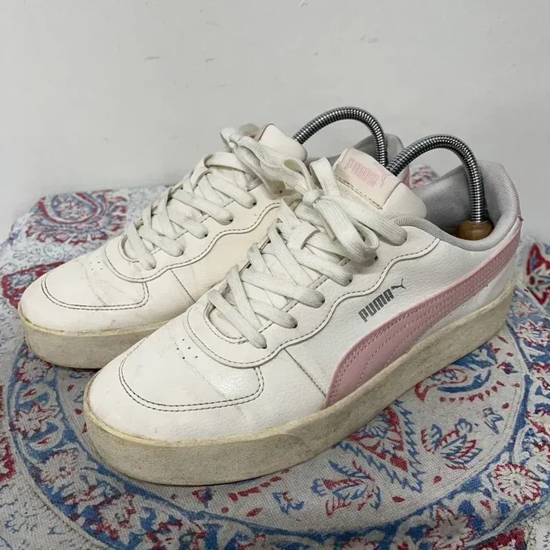 푸마 스카이 클린 화이트 핑크 스니커즈 260 E01118 상품이미지1