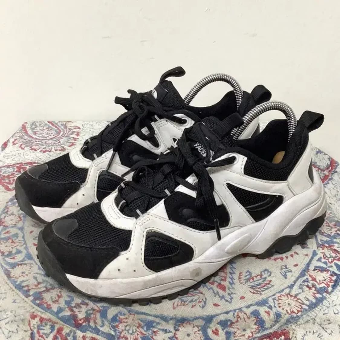 노스페이스 헥사 트리플 운동화 캐주얼화 240 E01123 상품이미지1