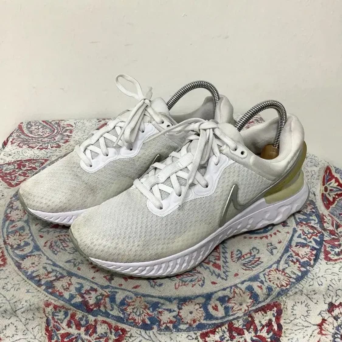 나이키 리액트 마일러3 런닝화 운동화 245 E01140 상품이미지1