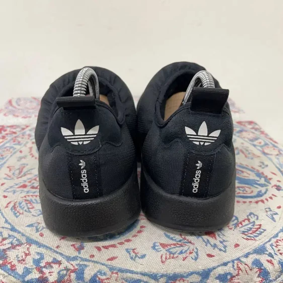 아디다스 퍼피렛 코어 블랙 슬립온 방한화 겨울신발 225 E01155 상품이미지2