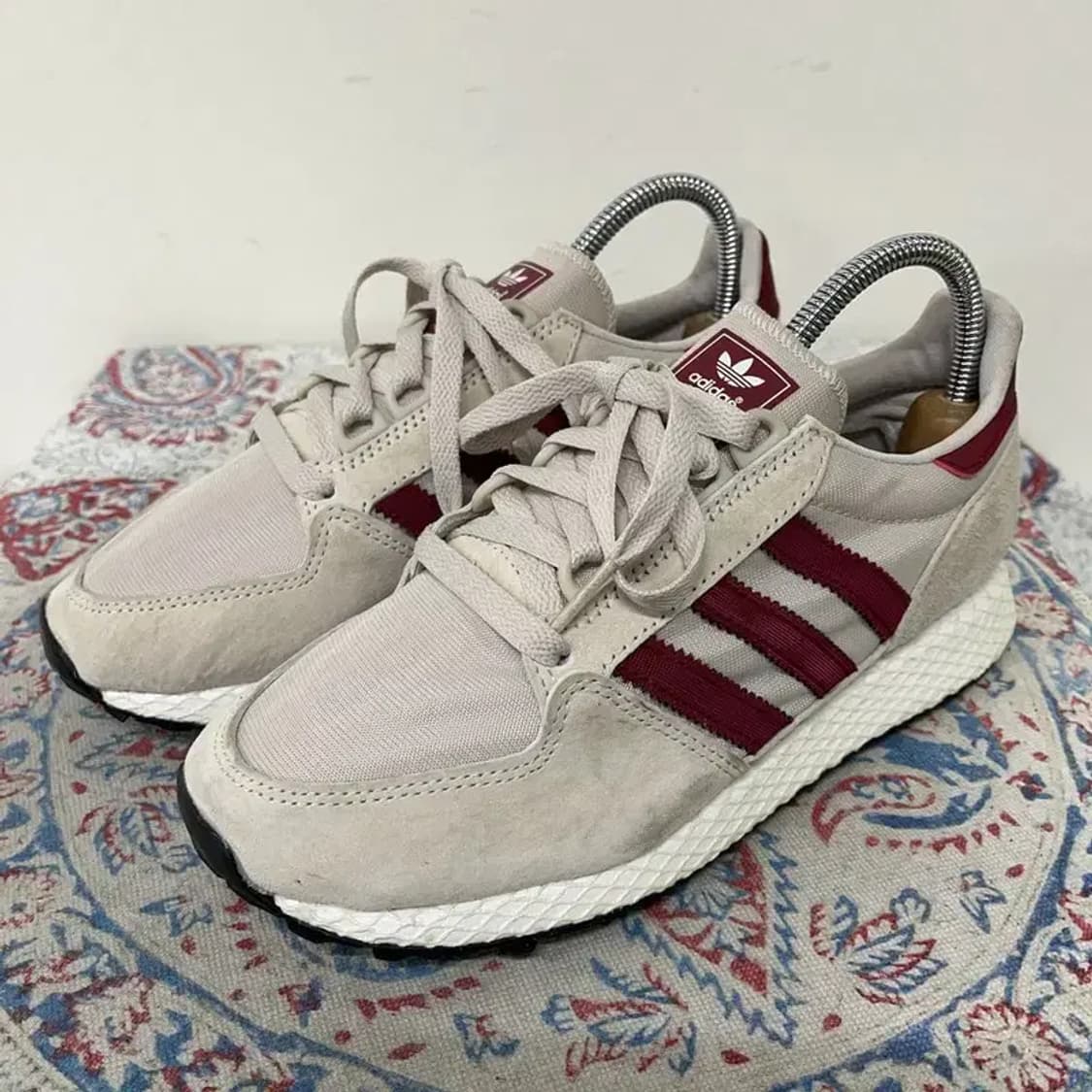 아디다스 포레스트 그로브 스니커즈 운동화 230 E01168 상품이미지1