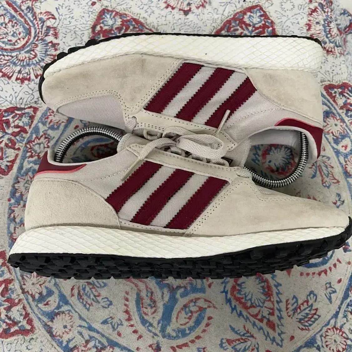 아디다스 포레스트 그로브 스니커즈 운동화 230 E01168 상품이미지3