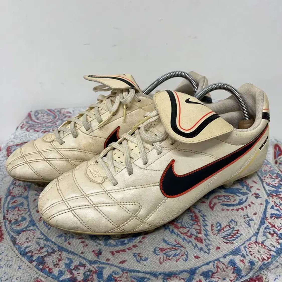 나이키 티엠포 내츄럴 3 HG 축구화 풋살화 275 E01182 상품이미지1