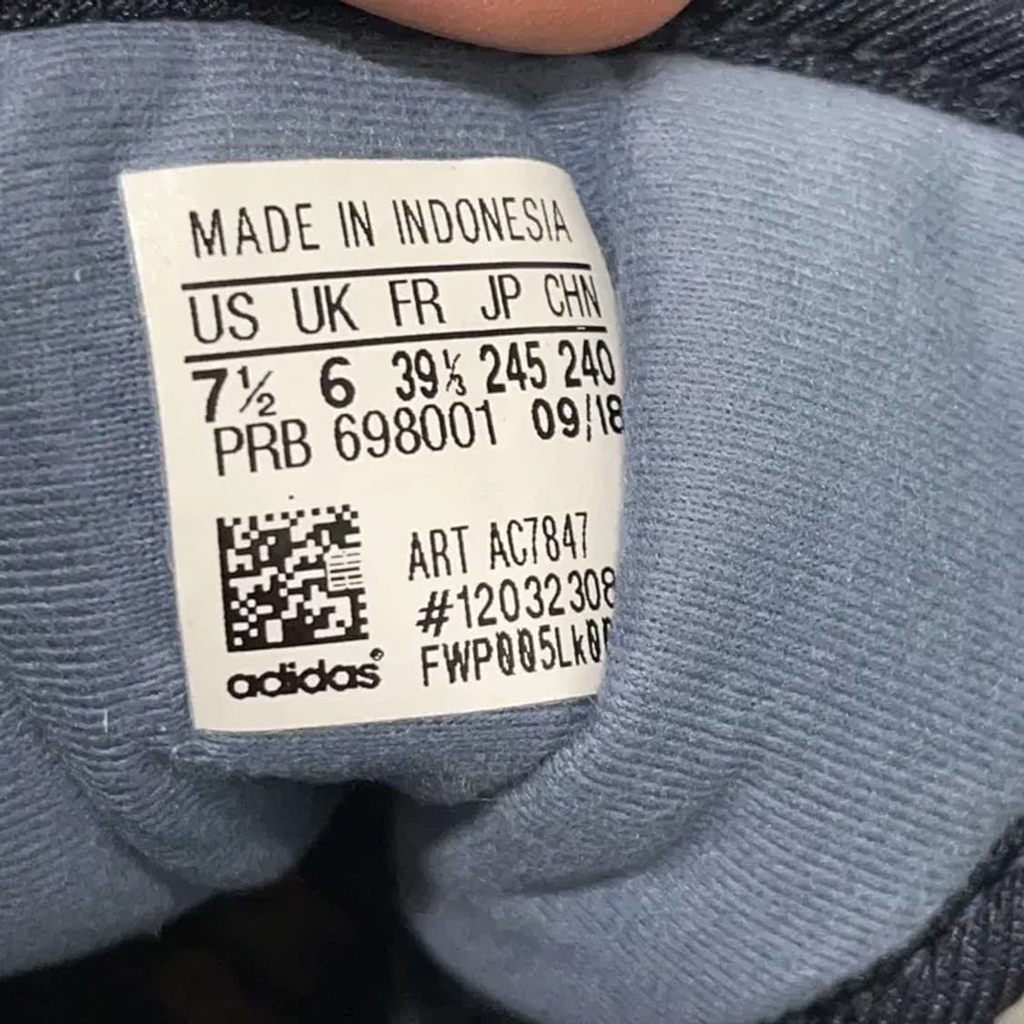 아디다스 테렉스 촐리아 패디드 패딩신발 방한화 245 E01183 상품이미지5