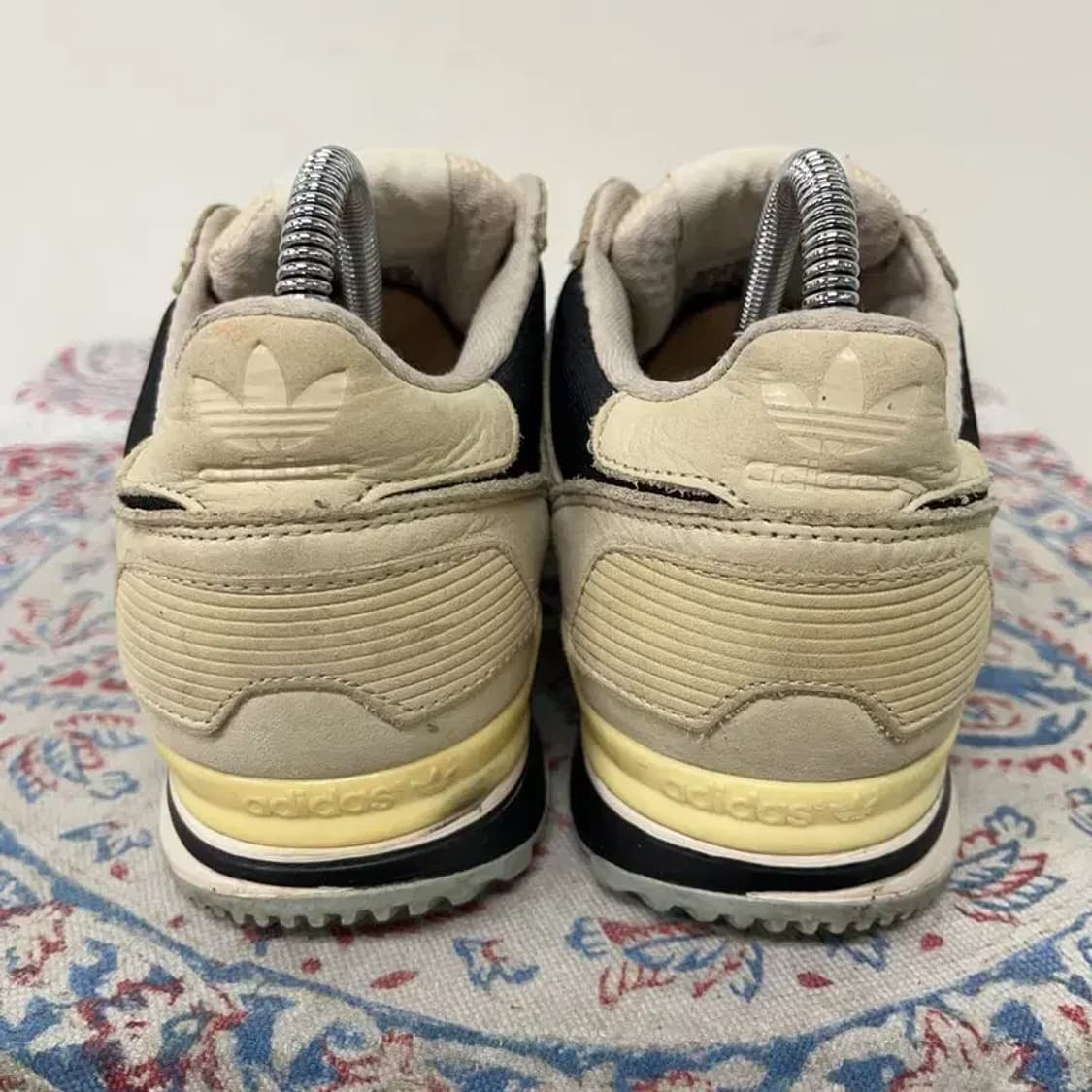 아디다스 ZX700 스니커즈 운동화 225 E01186 상품이미지2