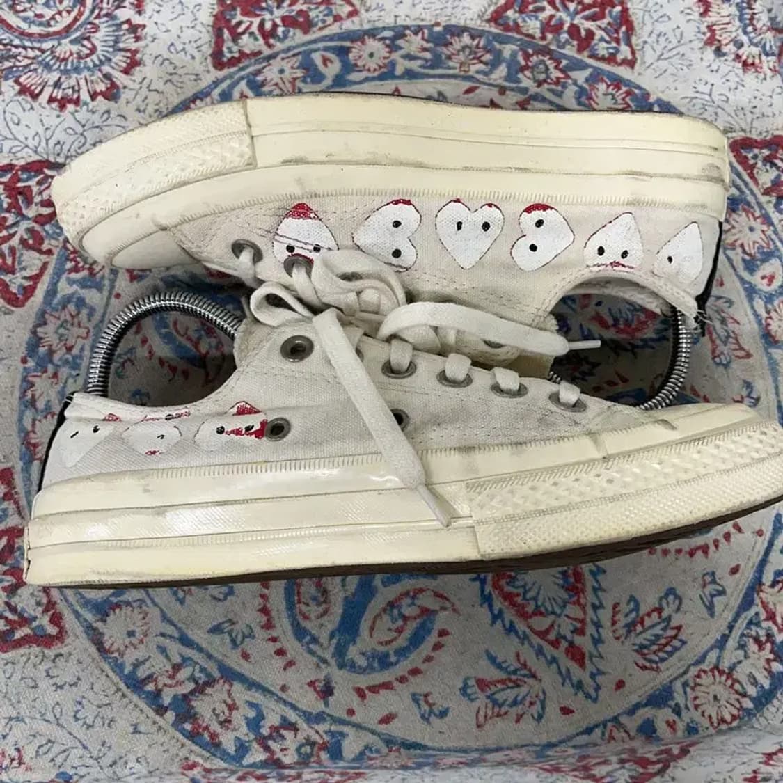 꼼데가르송 컨버스 척 70 멀티하트 로우 스니커즈 240 E01188 상품이미지3